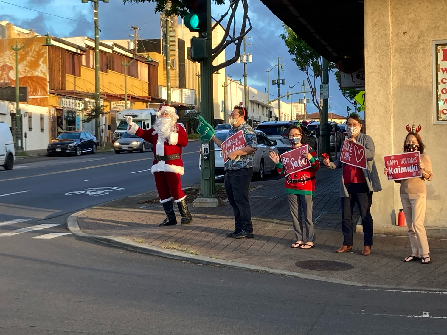 Kaimuki Christmas Parade 2022 Projects - Kbpa Hawaii